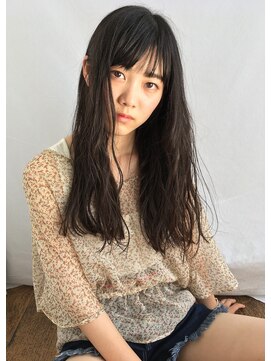 チェルシー 表参道 学生限定　ここまでのロングも「波浅め」でキメる