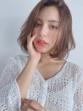 ルービック(Rubik's) 曲線×ひし形シルエットニュアンスミディ