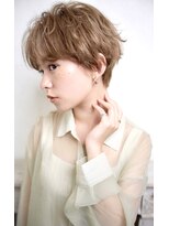 グランアージュ 船橋南口店(grandage)&nbsp;センターパート ひし形シルエット小顔ショート ココアベージュ1