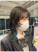 ＊ミディアムウルフレイヤーカット×インナーカラーブルー水色
