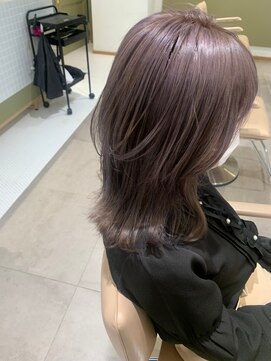 エミィ(emme) 【emme×笹川】ツヤ感レイヤームディ