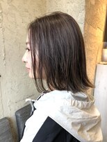 ペネロープ(Penelope)&nbsp;外ハネボブ/極細ハイライト/グレージュ/イルミナカラー