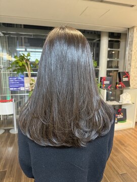 ザック ヴィ(ZACC  vie) グレージュ　ミディアム　20代30代40代