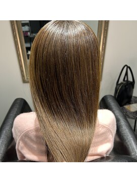 グレア(Glare) 髪質改善ULTOWA