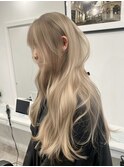 20代30代ミルクティーベージュレイヤーカット髪質改善ブリーチ