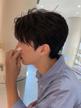 フイ 新宿3丁目(Hui) ハイトーンカラー/マッシュパーマ/アースカラー/men's/