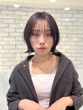 トルネード(TORNADO) フェイスレイヤーボブ前髪ありハイトーン外ハネ丸顔K20250213