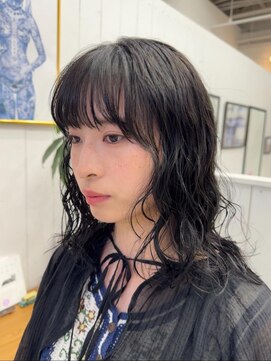 エンヴィ(ENV) くしゃっとミディアムパーマ