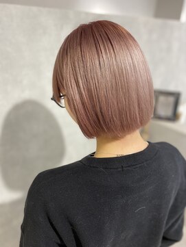 ユニバーストーキョー 池袋西口店(universe tokyo) ピンクベージュ【池袋西口/アディクシー】