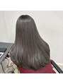 ナンバー ジルバ 立川(N° jillva)&nbsp;赤みを抑えた柔らかいグレージュカラー[髪質改善/立川/縮毛矯正]