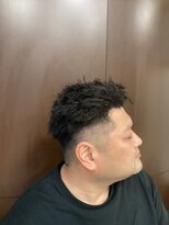 サロンドチャンピオン(SALON DE CHAMPION) ツイスト