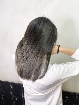 オースト ヘアー ステラ 新宿店(Aust hair Stella) バレイヤージュ×フォギーベージュ×グレージュ