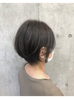 エフ ナカイタバシ(F)&nbsp;ふつうのショートボブ