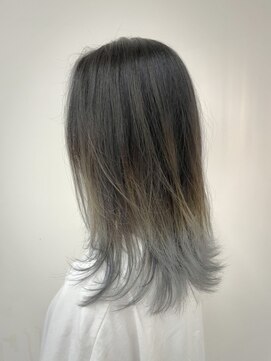 ベルクープス 天王寺店(Belle Coupes) 【BelleCoupes】橋口大 グレージュシルバーグラデーションカラー