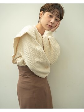 レブリイゼンコー イオンモール幕張新都心店(Reverie ZENKO) マッシュショート×耳掛け×束感バング