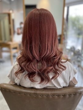 フツーロ 栄(FUTURO) コテ巻き　セット　ピンクヘア