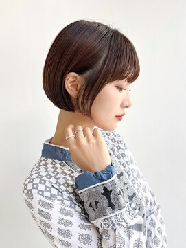 トルネード(TORNADO) 大人ショートぱつっとミニボブ前髪あり丸顔面長絶壁 K1006