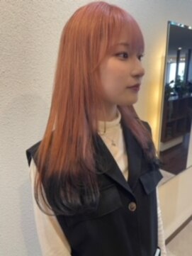 マノ ア ファト(mano a fato by design hair) ペールピンク&ブラック