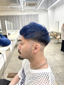 ニュート(Neut ) フェードスタイル×ブルーカラー