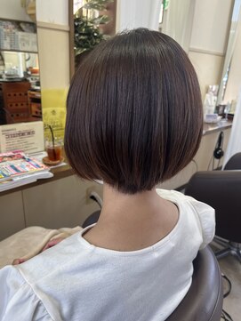 コアフィールフィス(COIFFURE fils) 《見附 今町》M3Dカラー ショートボブ