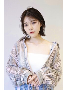 イル(ill) レイヤー くびれ ミディアム