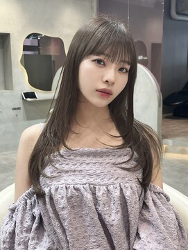 グロー 大宮(GLROW) 似合わせカットメルティカラーフェミニンロングマロンベージュ