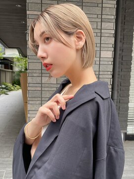 トルネード(TORNADO) 海外ヘア 外国人風ベージュ切りっぱなしボブ カーテンバングt82