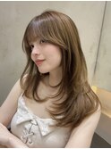 小顔に見せるミディアムヘア/韓国ヘア/ダブルカラー