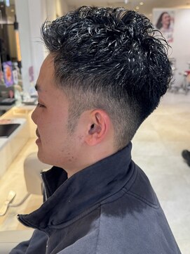 ウィル 都島店(WiLL) 20代30代40代大人ハンサムツーブロックカールパーマ(10)