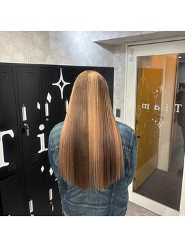 ティアム 渋谷店(Tiam shibuya) 伸ばしかけヘア/小顔ヘア/ブリーチなしカラー/髪質改善