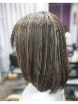 白髪ぼかしハイライト