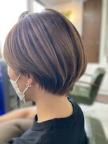 モニカ ヘア(MONIKA HAIR) ショート
