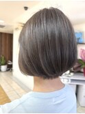 40代50代60代大人女子　明るい白髪染め　グラボブツヤ髪