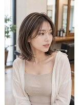 バグズ ヘアデザイン 桔梗が丘店(Baguz HAIR DESIGN) 透け感ハイライト外ハネくびれミディ