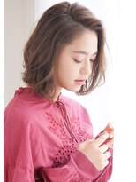 ルエ(rue)&nbsp;30代・40代・50代黒髪暗髪アッシュ小顔前下がり切りっぱなしボブ