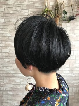 ヘア カフェ クマ(Hair×Cafe KUMA) マッシュショート