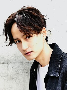 フィフス(fifth) セミウエット×ネープレスセンターパート