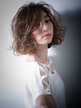 カバーヘアアンドスパ ブリス 浦和(COVER HAIR&SPA bliss) *bliss浦和*リラクシー＆アシンメトリー…外国人風ウェーブx