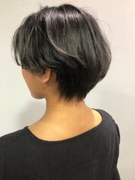 サングース(Sungoose) <sungooseTOKYO>小顔ハンサムショートボブ