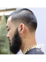 エーピーティートアウエスト(APT. TOR WEST)&nbsp;temple fade buzz