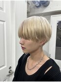 ホワイトベージュカラー