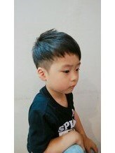 ヨシユキ(YOSIYUKI)