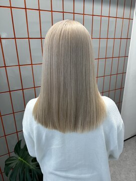 ペレ 栄店(PELE) 韓国 くびれロング レイヤー ワンホンヘア 小顔前髪