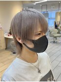 メンズ　ハイトーン　ブリーチ　シルバー　ウルフカット　横浜
