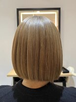 ジュイール(jouir)&nbsp;三鷹ショートボブくびれショートイルミナカラー顔周りレイヤー