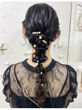 メカマハロジャミング(Me Ka Mahalo Jammming) 大人かわいい編みおろし/ヘアセット/あみこみ/ヘアアレンジ