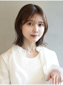 表参道白髪ぼかしハイライトミディアムボブアッシュグレー50代