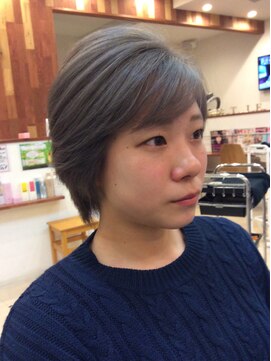 アンティム ヘアーデザイン(antime hair design) グレイアッシュ　ダブルカラー