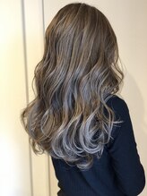 ヘアーサロン エクシア(Hair Salon EXIA) ホワイティグレージュ