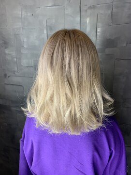 ヘアサロンエムフィス 池袋東口(HAIR SALON M Fe's) ☆ホワイトミルクティーベージュ☆